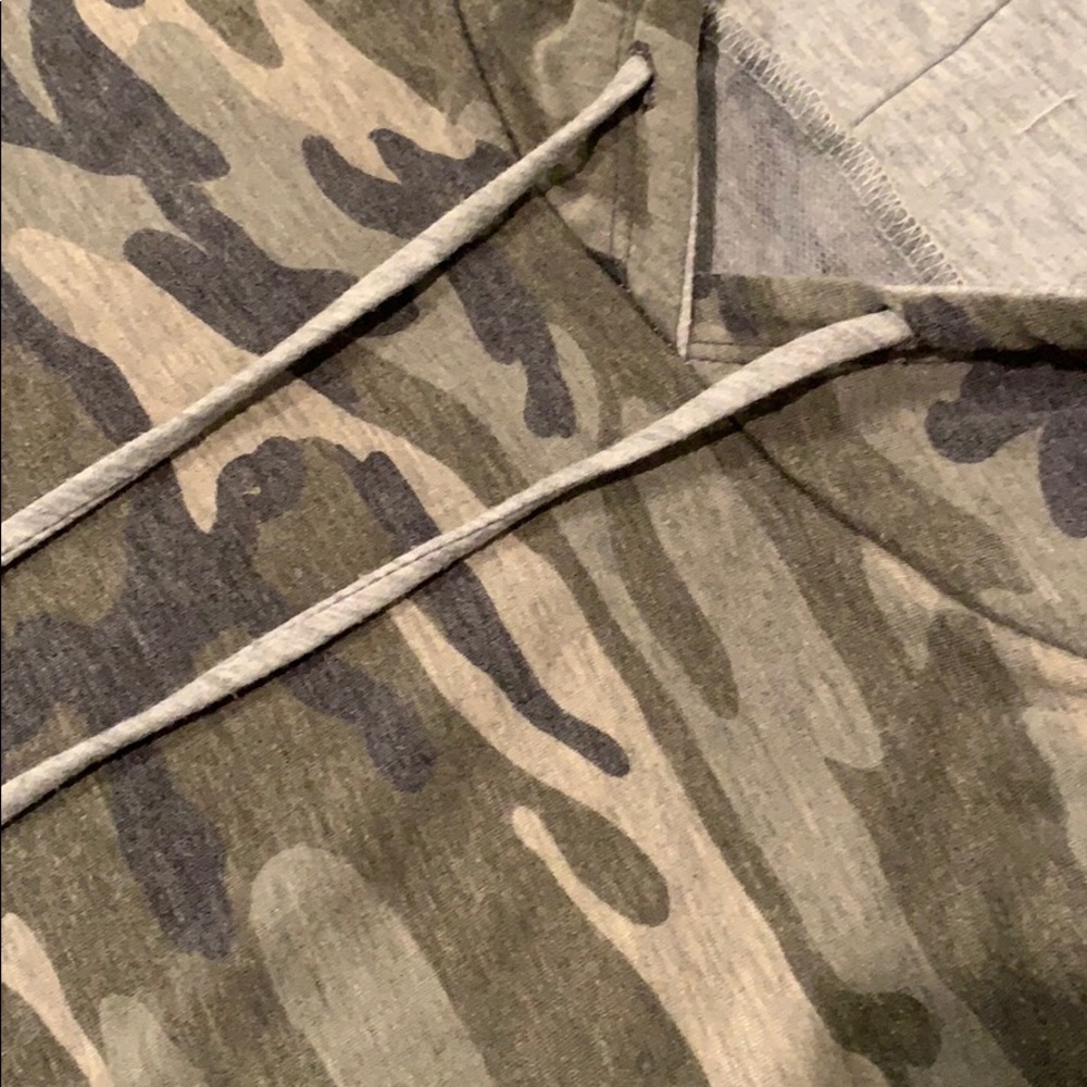 Small pullover - Picture 2 of 2